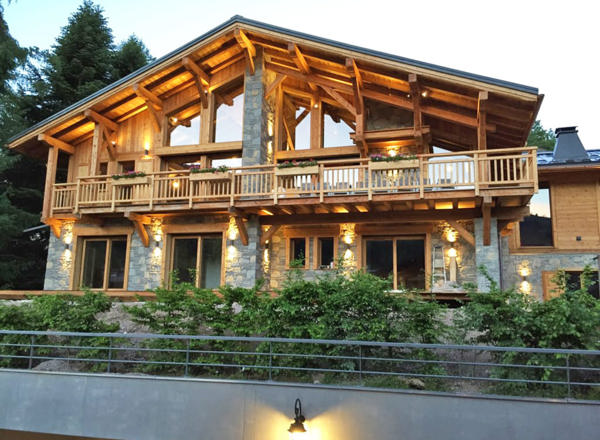 Delphine 7, Les Gets (self catered chalet) OPT (4).jpg