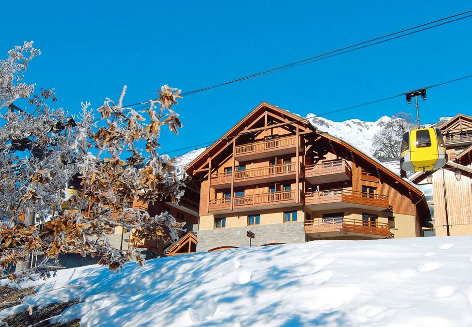 La Cascade-Epinettes, Vaujany (self catered apartments) - Right by the lifts
