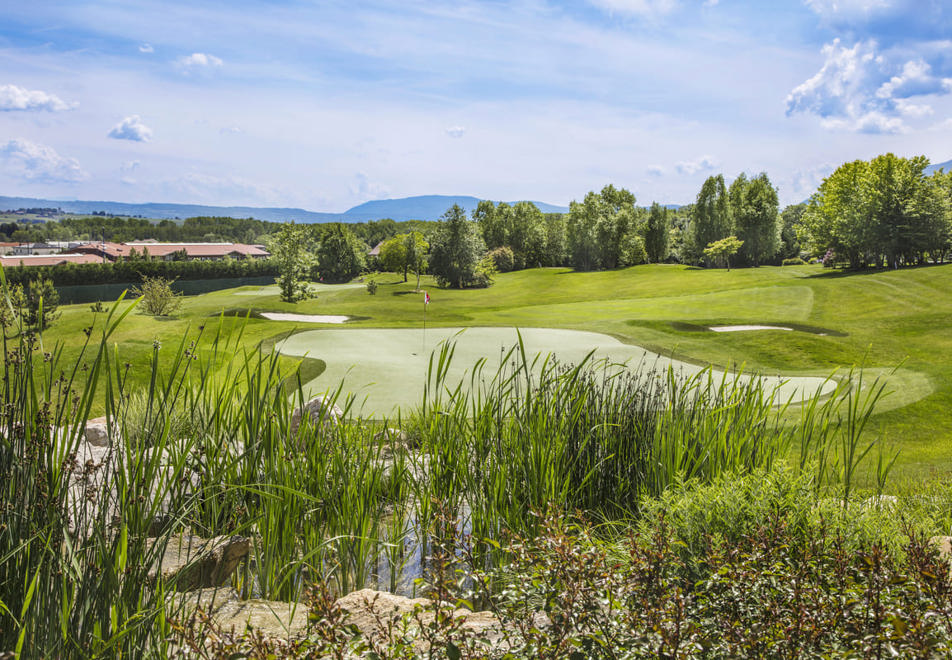 Jiva Hill Resort, Jura (hotel) - Golf course
