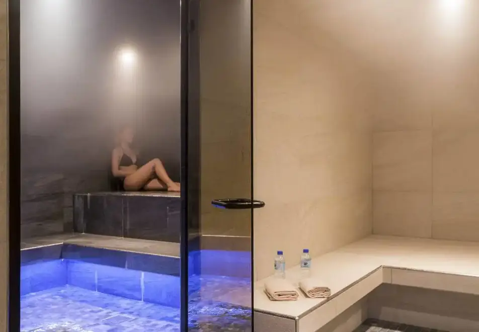 St Charles, Val Cenis (Hotel) - Spa area