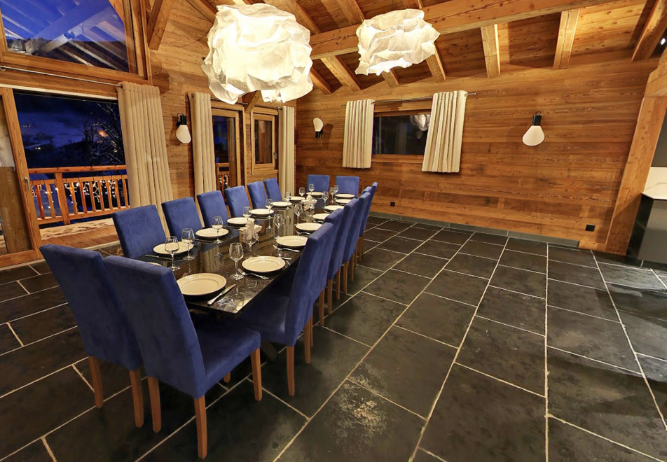 Chalet Delphine 7, Les Gets (self catered chalet) - Lounge/diner