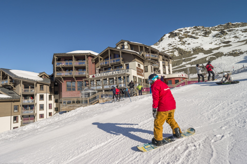 Le Hameau du Kashmir, Val Thorens (self catered hotel & apartments) - Ski-in/ski-out (©Studio Bergoend)
