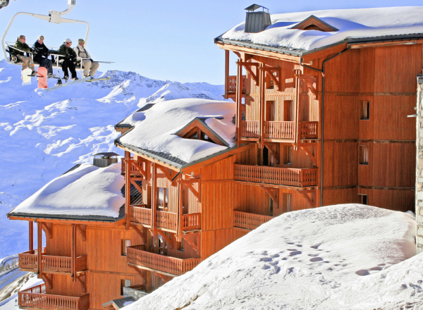 1.1 EXTERIEUR Exterieur Hiver 07 Web 2048 (1)