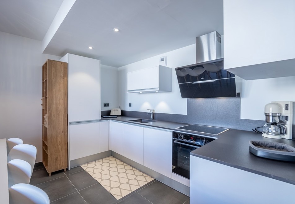 Les Ecrins, Arc 1800 (self catered apartments) - Apartment A51