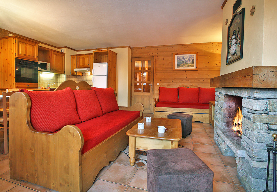 Chalet Des Neiges Arolles, Arcs 2000 (Self Catered Apartments) OPT (9)