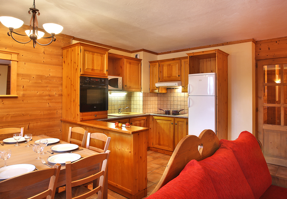 Chalet Des Neiges Arolles, Arcs 2000 (Self Catered Apartments) OPT (10)