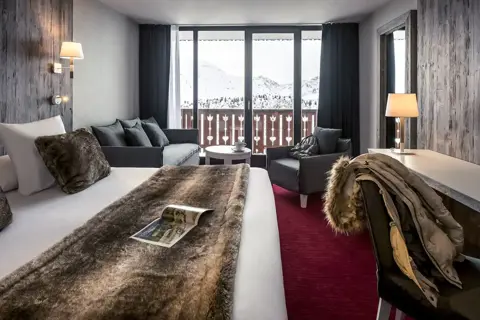 Le Pic Blanc, Alpe d'Huez (hotel) - Typical Privilege room style