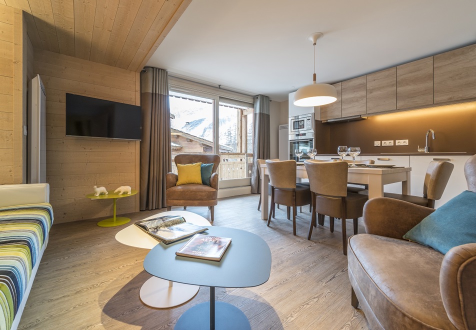 Chalets du Jardin Alpin, Val d'Isere (Espace Killy) - Living Area (2 bed 4/6)