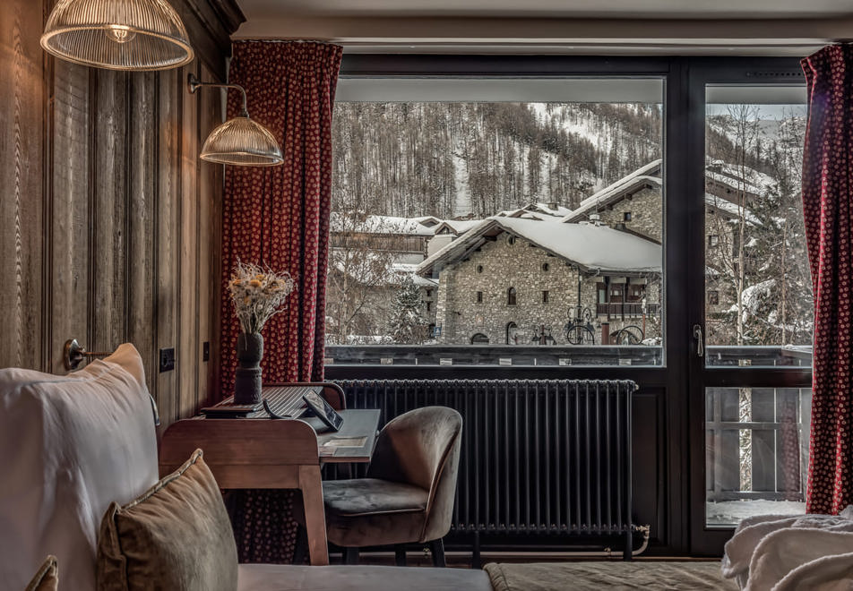 Le Val d'Isere, Val d'Isere (hotel & apartments) - Typical comfort room style (©andyparant)