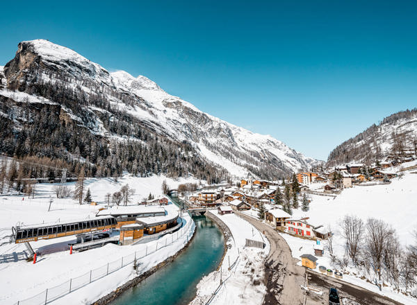 Tignes les Brevieres in Winter (©AndyParant)