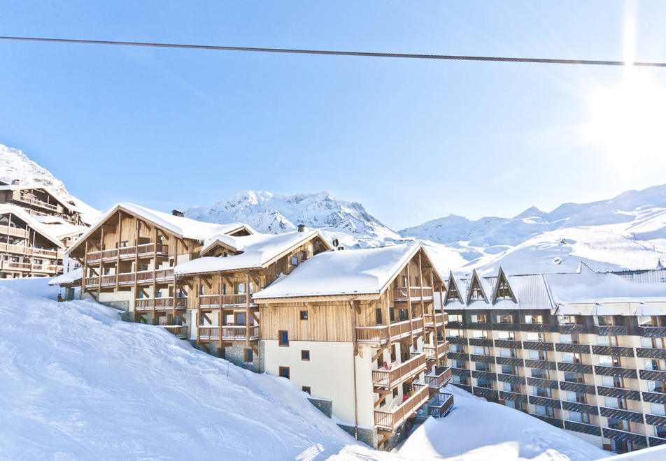 Plein Sud, Val Thorens (self catered apartments) - Doorstep skiing