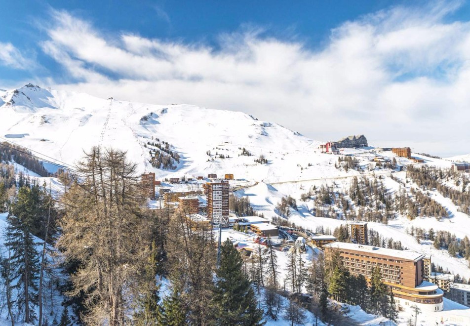 Aspen, La Plagne Village (self catered apartments) - Views