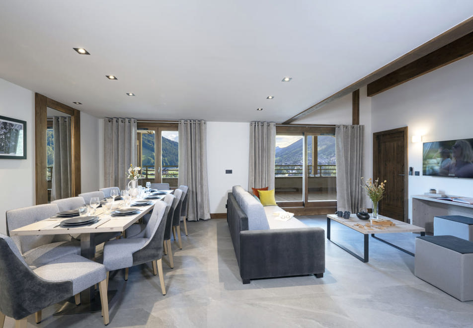 Chalets de Joy, Grand Bornand (self catered apartments) - Typical apartment bedroom style