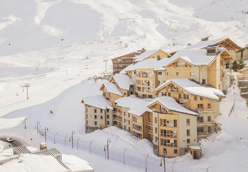 Le Taos, Tignes le Lac (self catered apartments & hotel) - Easy piste access