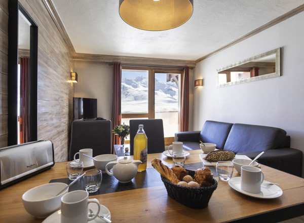 3P 210 Chalet Des Neiges Hermine Valtho©M Reyboz