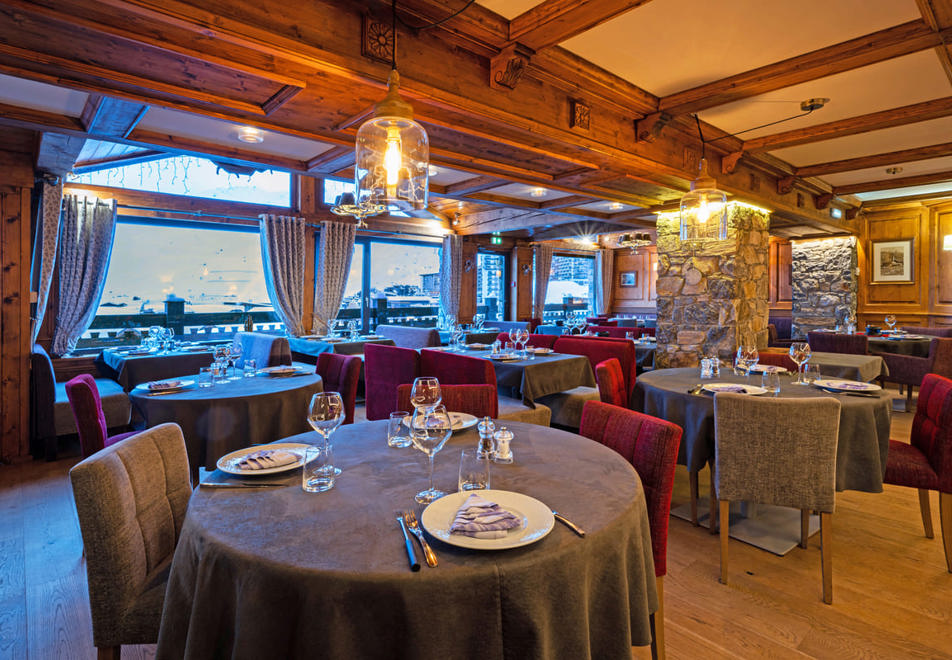Les Campanules, Tignes le Lac (hotel) - Restaurant Le Chalet