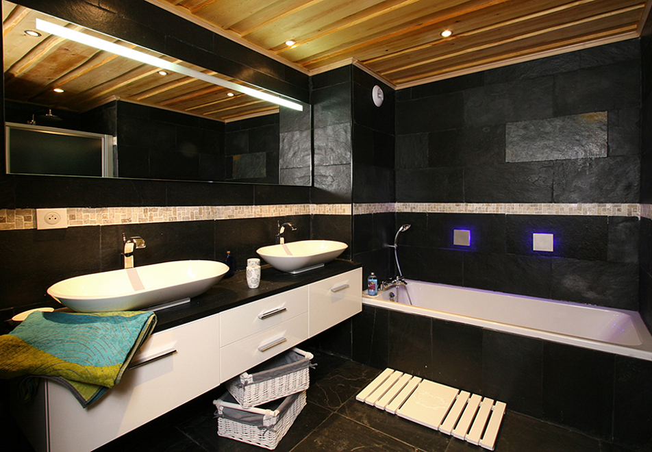 Alpen, Les 2 Alpes (self catered chalet) - Bathroom