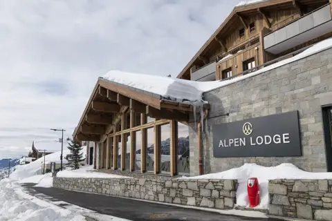Alpen Lodge, La Rosiere (self catered apartments & hotel)
