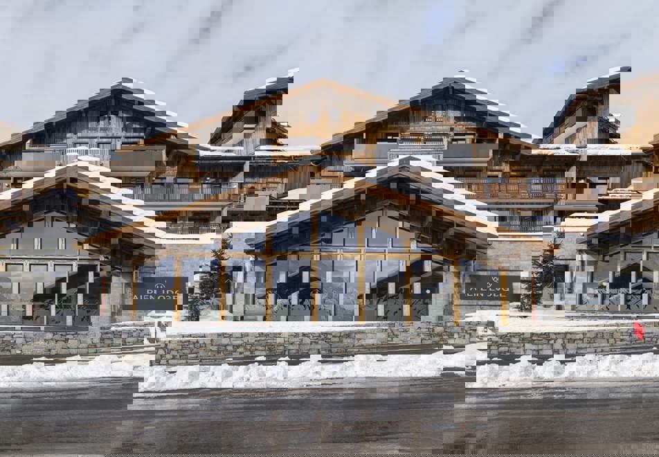 Alpen Lodge, La Rosiere (self catered apartments & hotel)