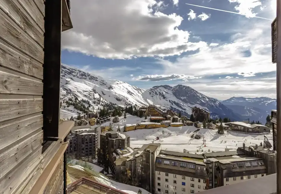 Les Cimes du Soleil, Avoriaz (hotel) - Views from some rooms