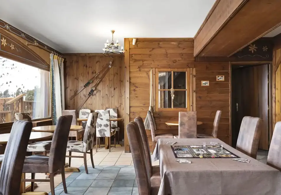 Les Balcons de Belle Plagne, Belle Plagne (hotel) - l'Auberge restaurant