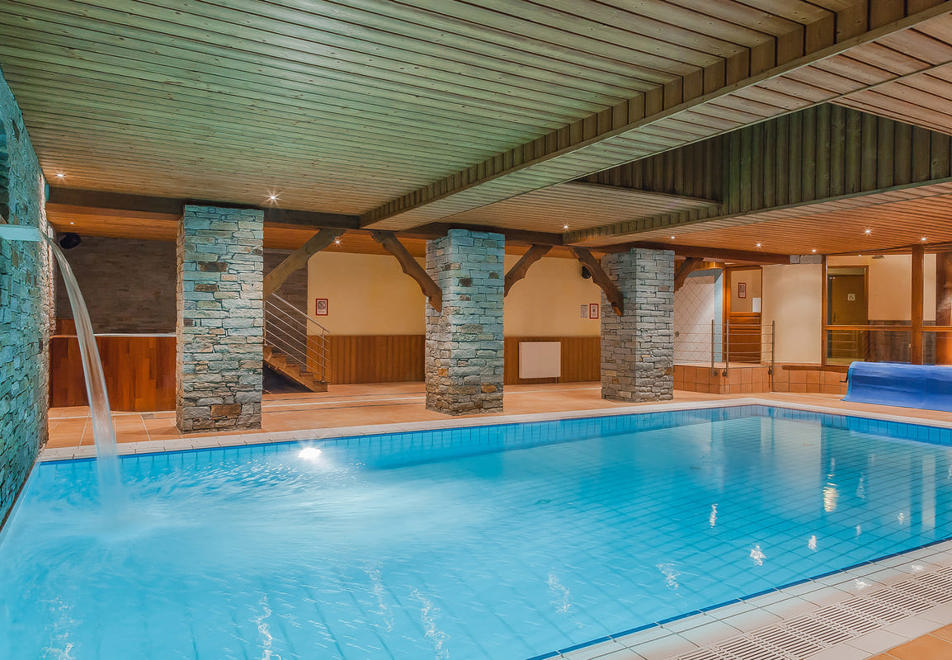 Les Balcons de Belle Plagne, Belle Plagne (self catered apartments) - Indoor heated pool