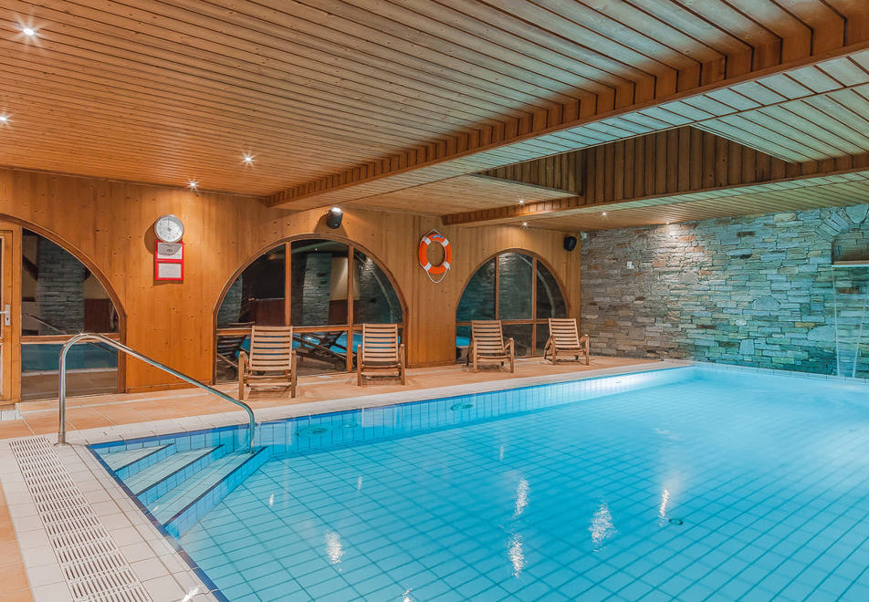 Les Balcons de Belle Plagne, Belle Plagne (self catered apartments) - Indoor heated pool