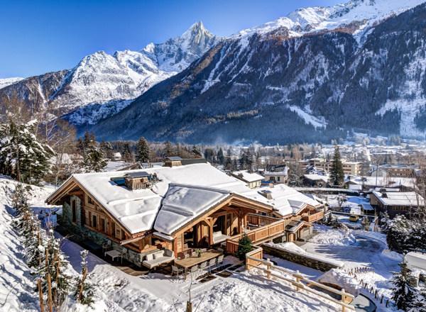 Armancette Facade Azurite Chalet 8 51067863373 O