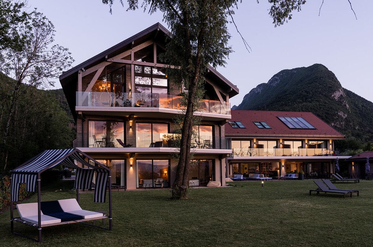 Villa Caroline, Lake Annecy - Beautiful surroundings