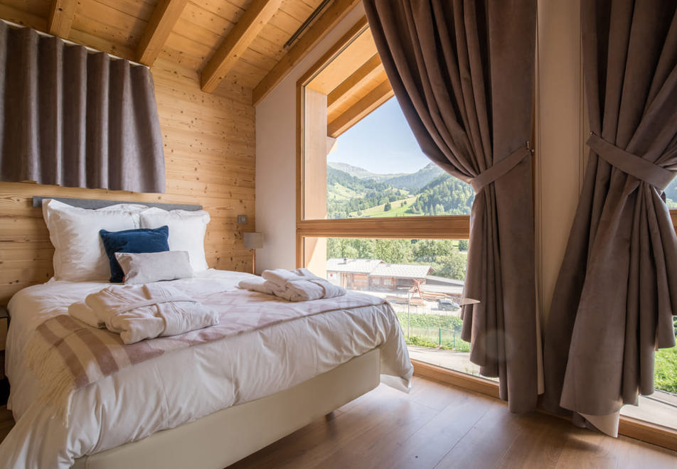 Portes de Megeve, Megeve (self catered apartments) - Typical 6 person chalet style