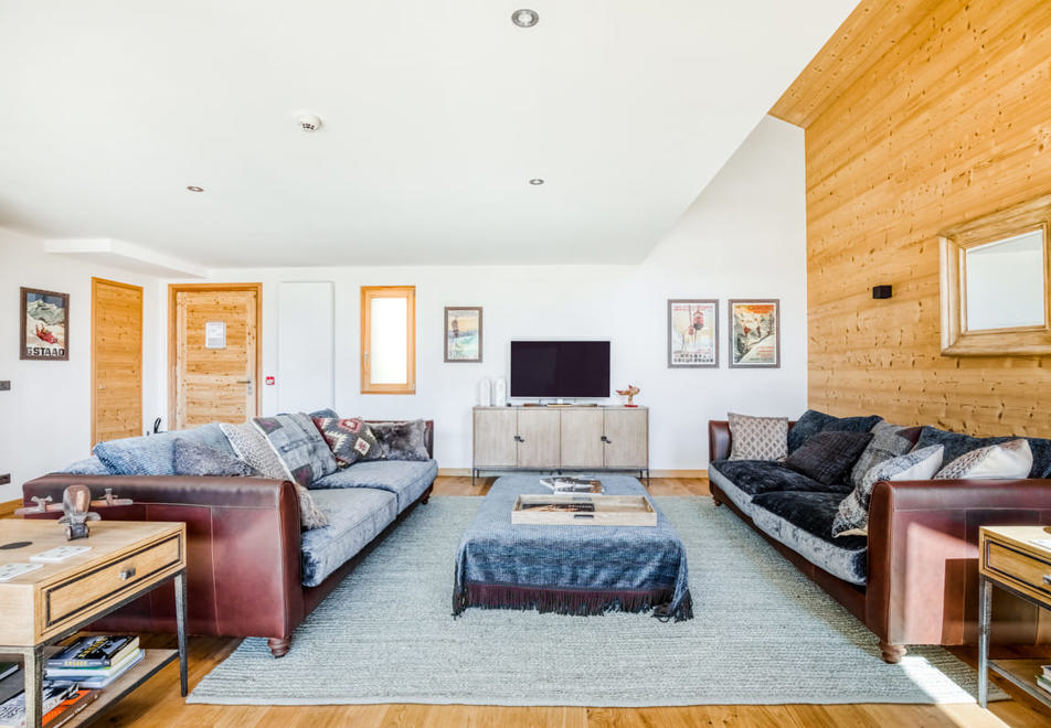 Les Fermes du Mont Blanc, Combloux (self catered apartments) - Typical apartment style
