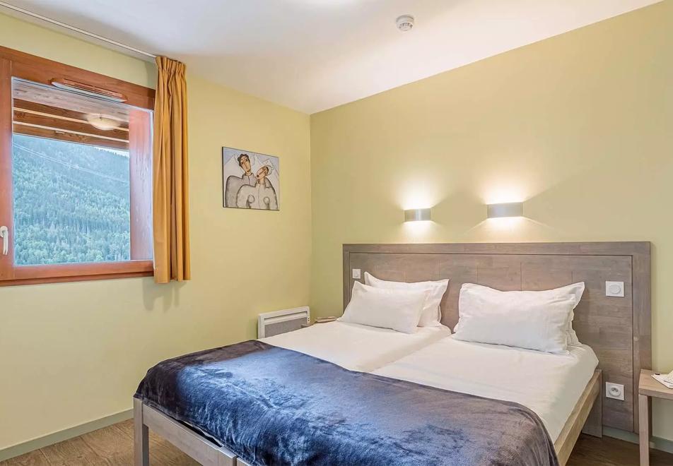 La Cascade-Epinettes, Vaujany (self catered apartments) - Les Epinettes typical apartment style