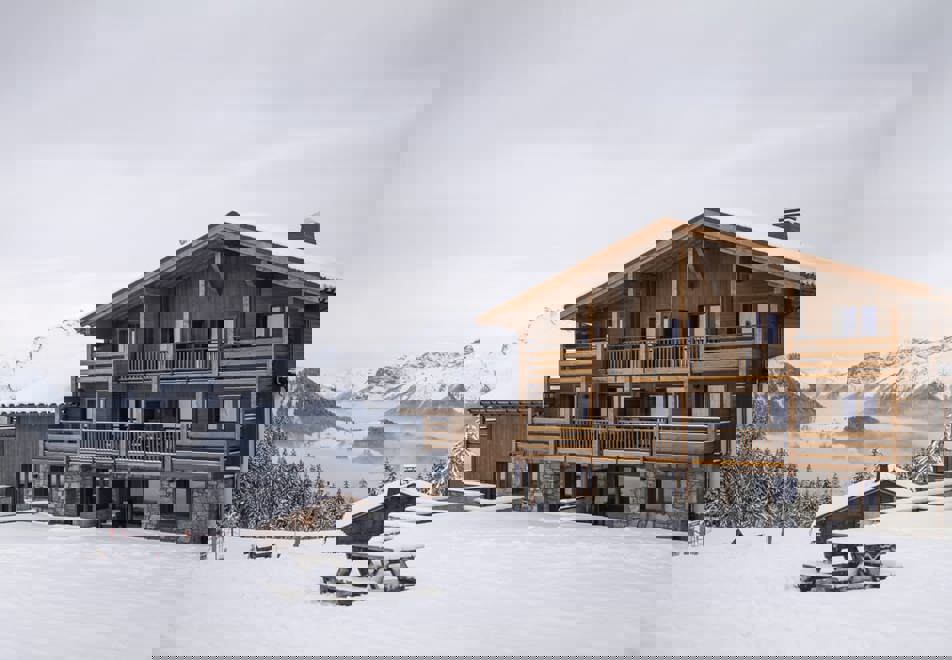 Hameau de l'Ours, Manigod (self catered apartments)