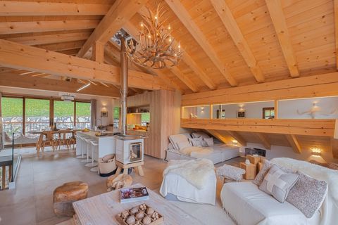 Chalet Blanc, St Martin de Belleville (self catered chalet) - Open plan living/dining area