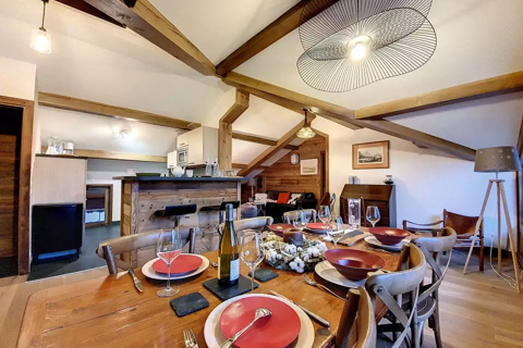 3 bedroom apartment in Saint Martin de Belleville (self catered) - Open plan kitchen/dining