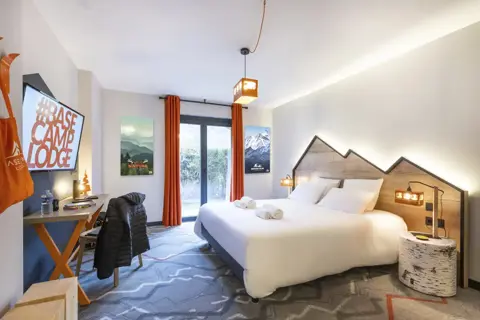 BaseCamp Lodge Albertville