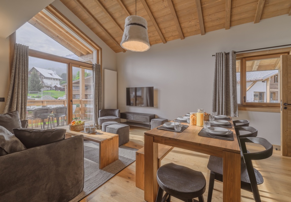 l'Eclat des Veriaz, Megeve (self catered apartments & chalets) - Typical 3 bedroom apartment style