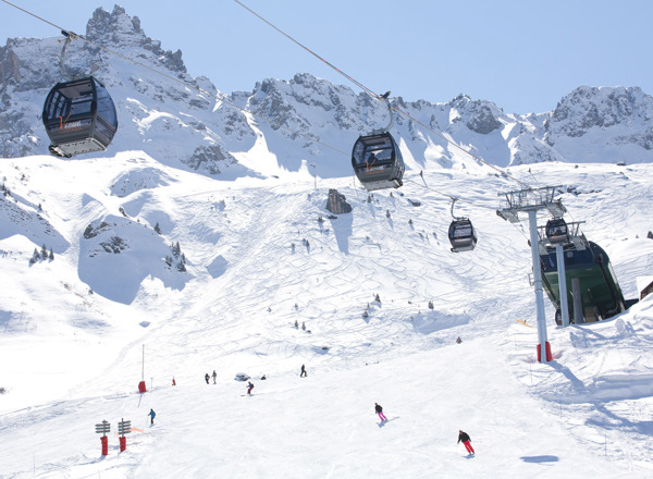 Valmorel ski slopes © (Scalpfoto) 