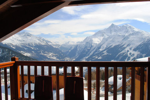Les Cimes Blanches, La Rosiere (self catered apartments) - Stunning Balcony Views