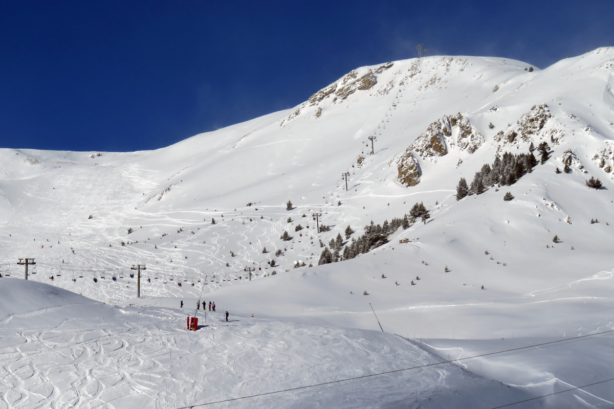 Skiing in Montgenevre: View from the Chalvet Chairlift