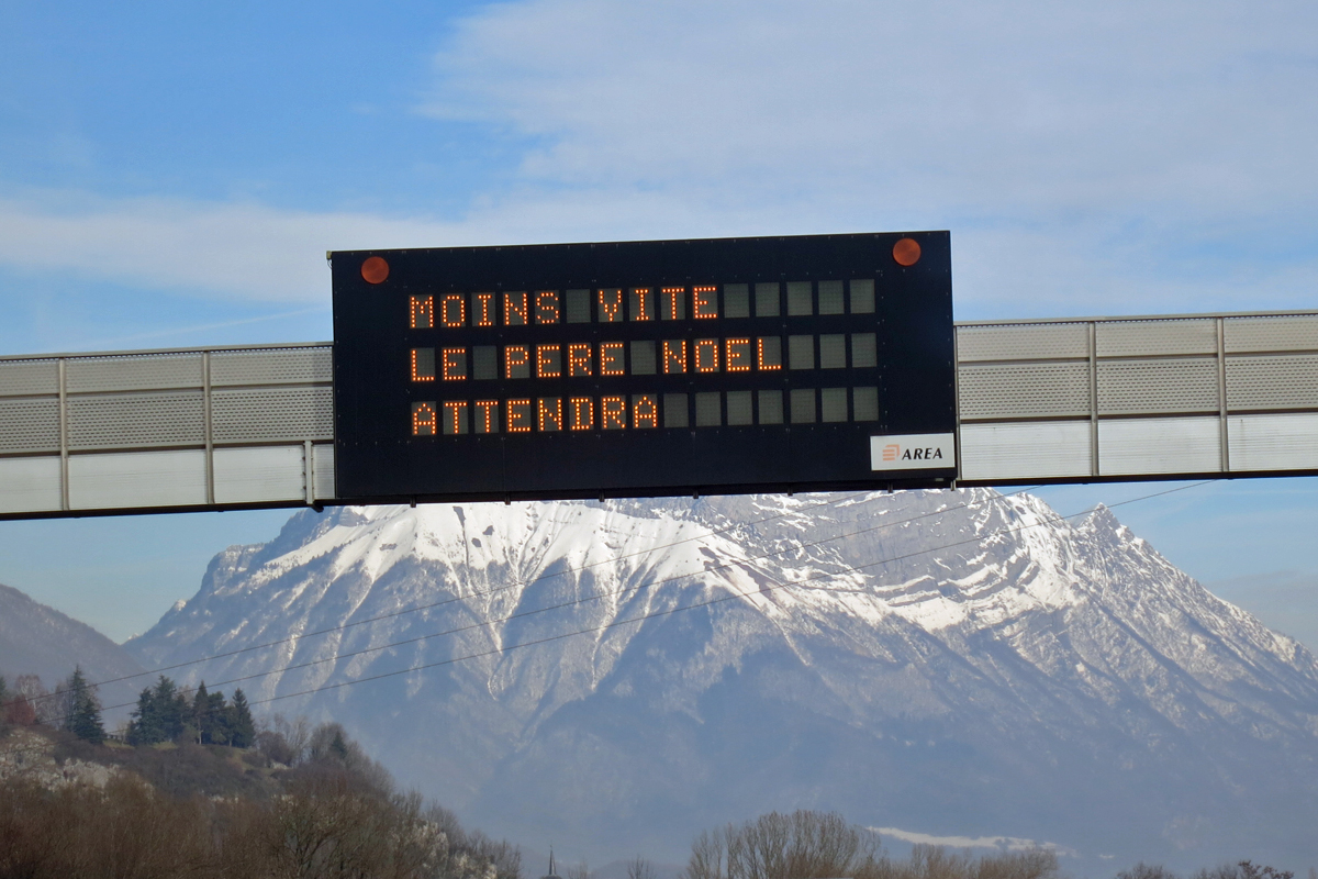 Skiing in Montgenevre: Driving at Christmas