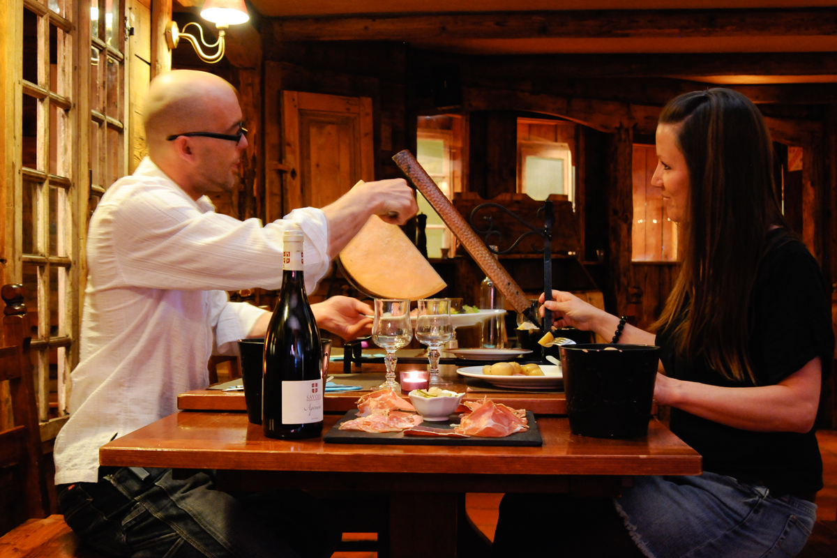 Top food to eat when skiing in the French Alps: Raclette