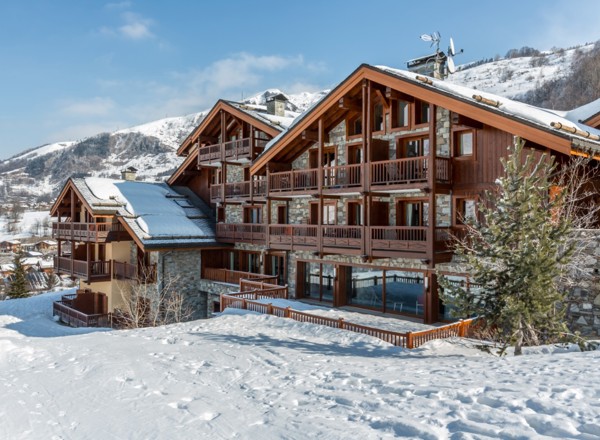 Les Chalet du Gypse, St Martin de Belleville (self catered apartments) OPT (5).jpg