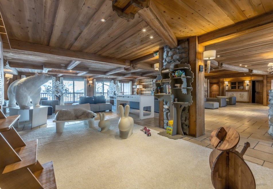 Les Chalets du Gypse, St Martin de Belleville (self catered apartments) - Reception & kids area