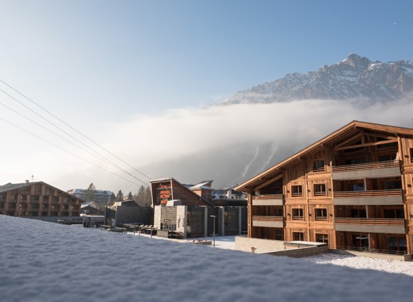 Le Cristal de Jade, Chamonix (self catered apartments) OPT (37).jpg