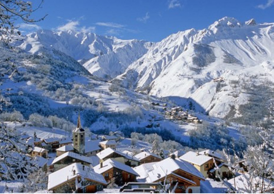 Top 6 Mountain Views To Wake Up To In The French Alps.png