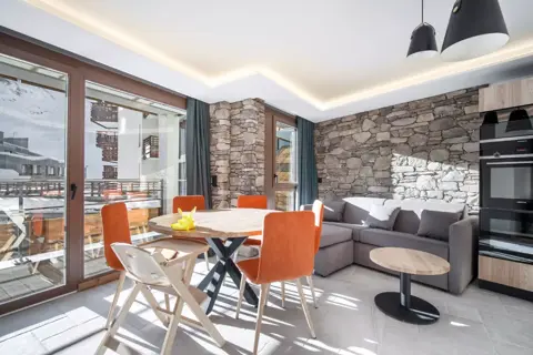 Le Quartz, Tignes Val Claret (self catered apartments) - Typical style of 202, 302, 402