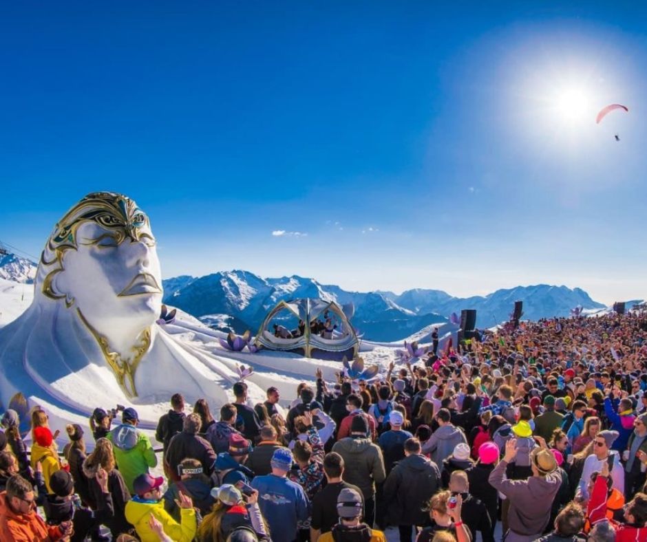 Tomorrowland (1)